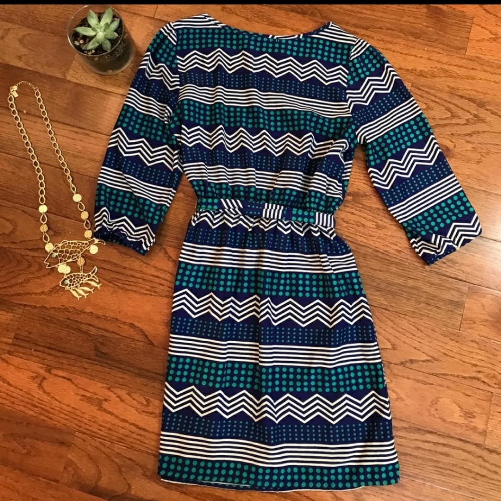 Geometric Patterned Dress - Picture 2 of 3